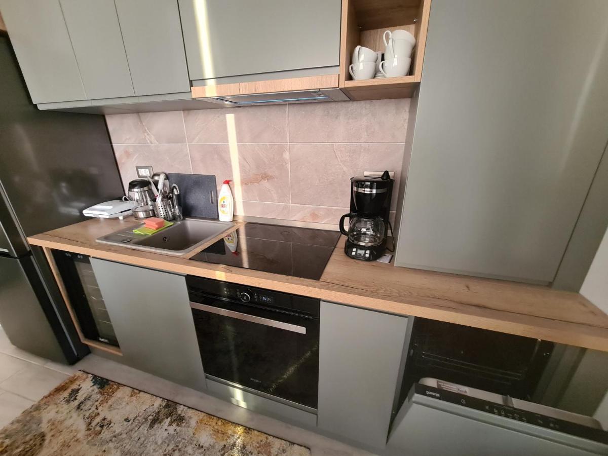 Ema Luxury Apartment Năvodari Exterior foto